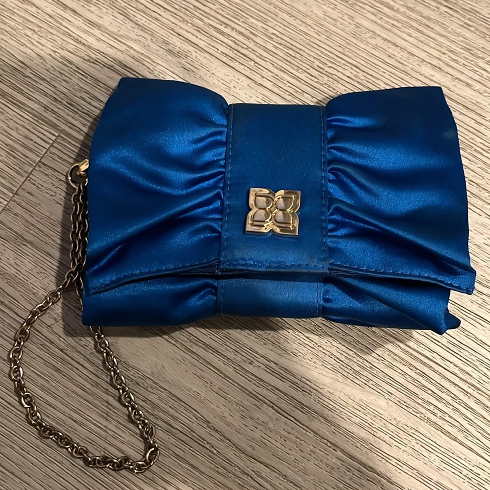 NWOT BCBG royal blue small clutch